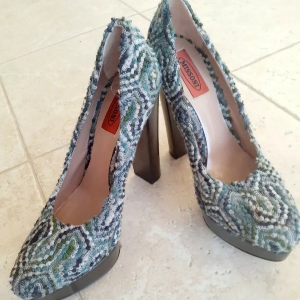 New Womens' Missoni Multicolor Platform Heels